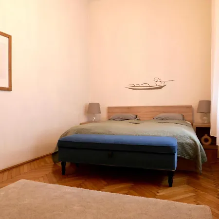 Apartment Contemporary Vaci Utca *